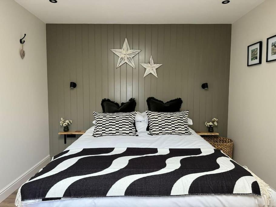 Nᴼ 21 Beautiful Cosy Modern Traditional Cottage Lionel 외부 사진